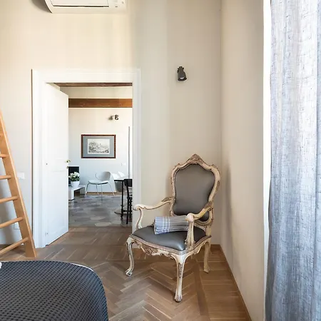 Daire Mami's Trastevere With Private Terrace