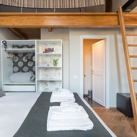 Daire Mami's Trastevere With Private Terrace *